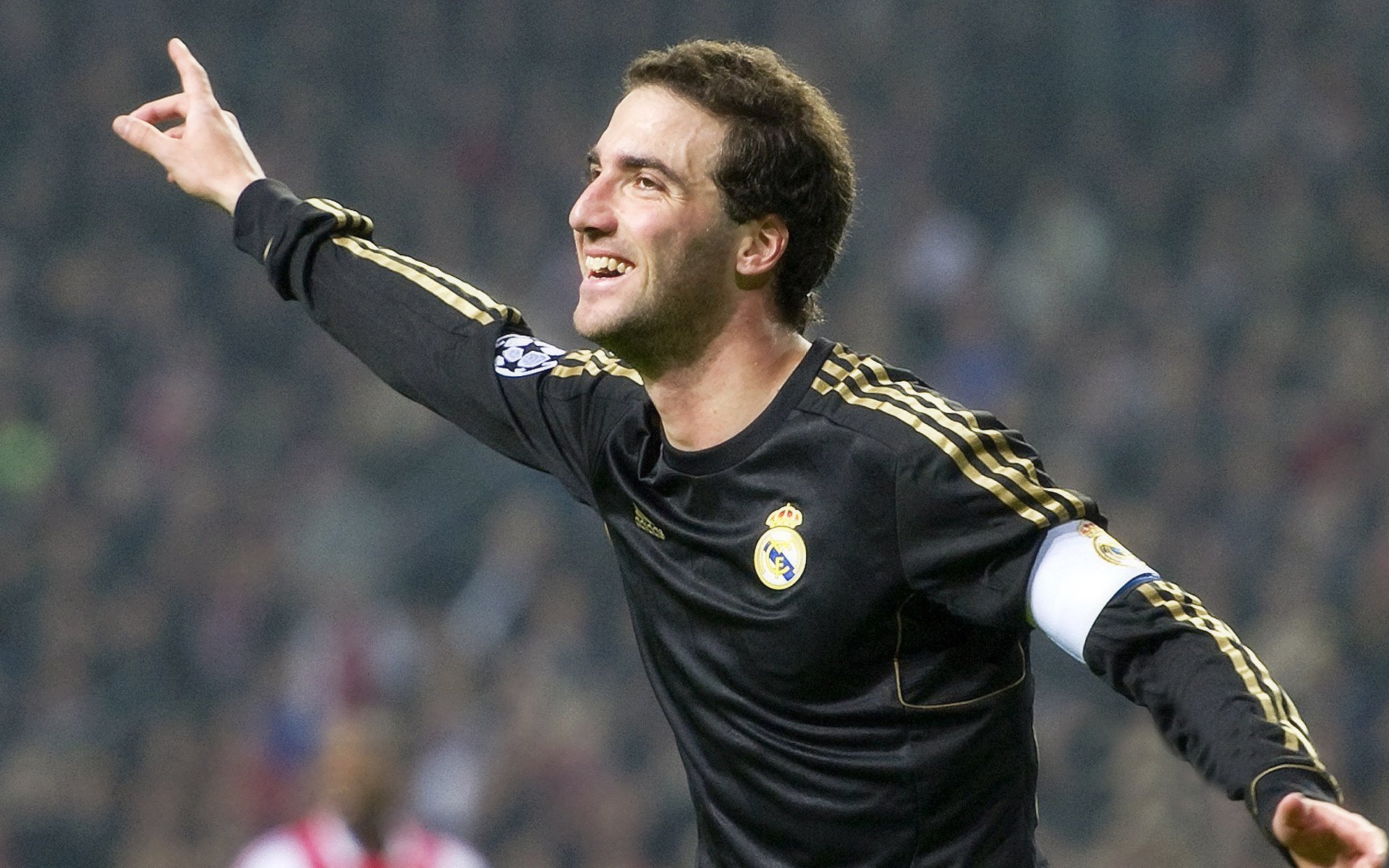 凯恩·瑞安：凭借高效的防守，助力全黑队建立稳固防线，rk凯恩