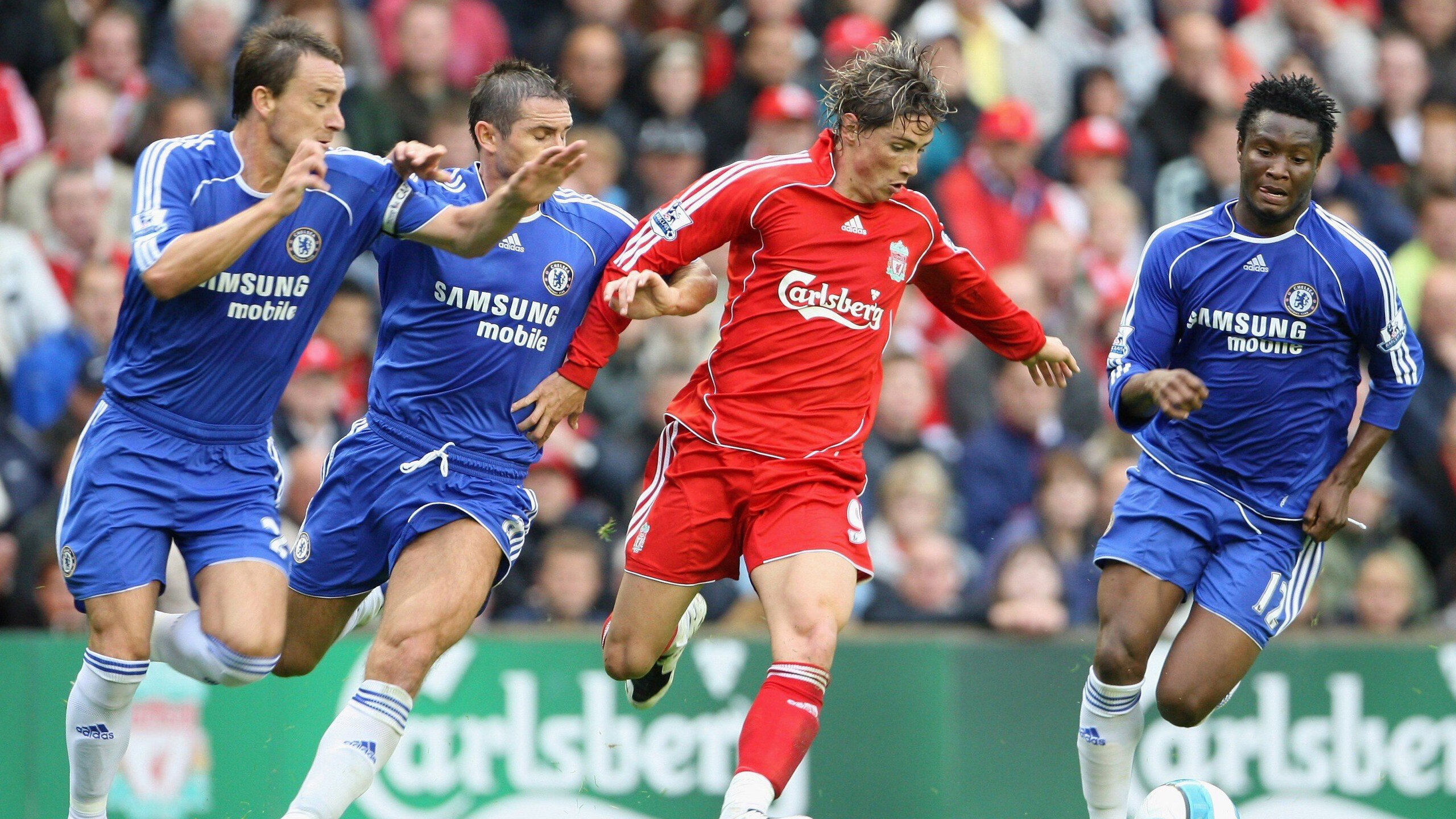 世界乒联为孙颖莎庆生——“莎”场逐光,不负韶华;球拍为刃,不负热爱